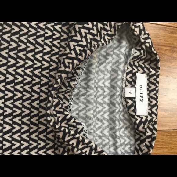 SALE!! Reiss Top - Picture 6 of 8